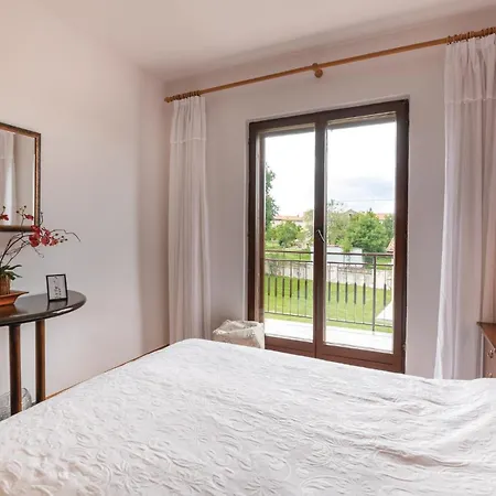 Apartament Cozy In *