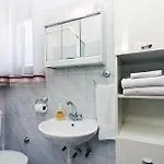 Cozy In 아파트 Hrboki